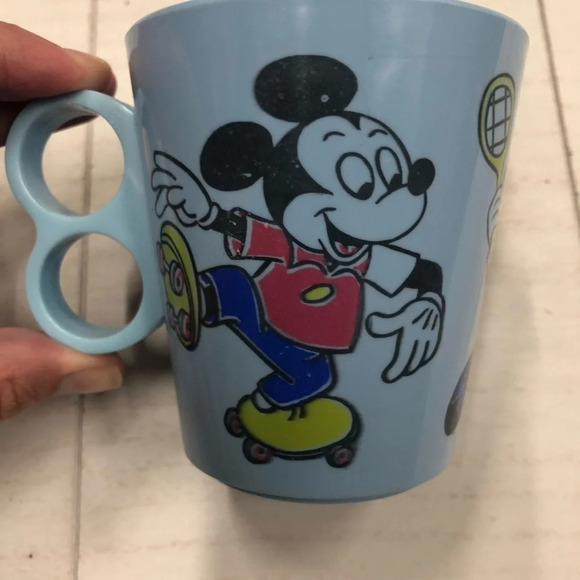 DISNEY MICKEY MOUSE CLUB Plastic MUG by Eagle 3.5" tall VTG Blue Kids Made n USA - Picture 3 of 9